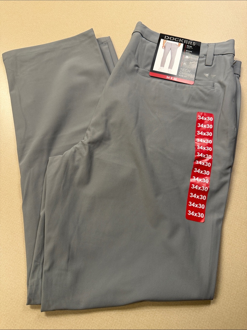 NWT Dockers Men's Gray Tech Chinos slim fit - Light Gray size 34 X 30